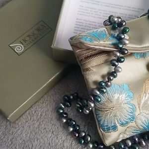 Honora necklace